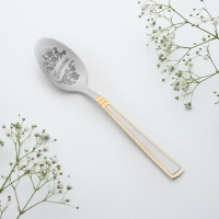 Ложка чайная с гравировкой «Татьяна», в подарочной коробке, 3 х 15 см. Ложка чайная с гравировкой «Татьяна», в подарочной коробке, 3 х 15 см.