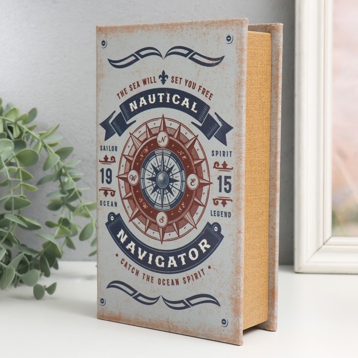 Сейф-книга дерево кожзам "Поймай дух океана" 21х13х5 см