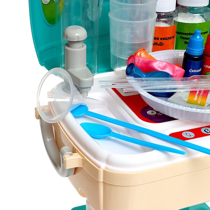 Набор для опытов «Моя первая лаборатория. Новый год», стол 3 в 1, 60 опытов Набор для опытов «Моя первая лаборатория. Новый год», стол 3 в 1, 60 опытов