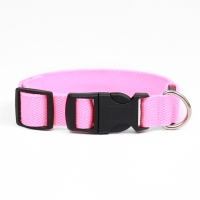 Ошейник с подсветкой Двойная полоса размер М, ОШ 40-48 х 2,5 см 3 режима свечения розовый