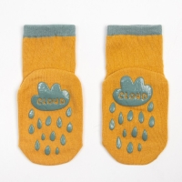 Носки детские MINAKU со стоперами цв.горчичный, р-р 12 см