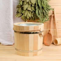 Ведро из липы, 10л, оцинкованная вставка, ручка-веревка, "Добропаровъ" Ведро из липы, 10л, оцинкованная вставка, ручка-веревка, "Добропаровъ"