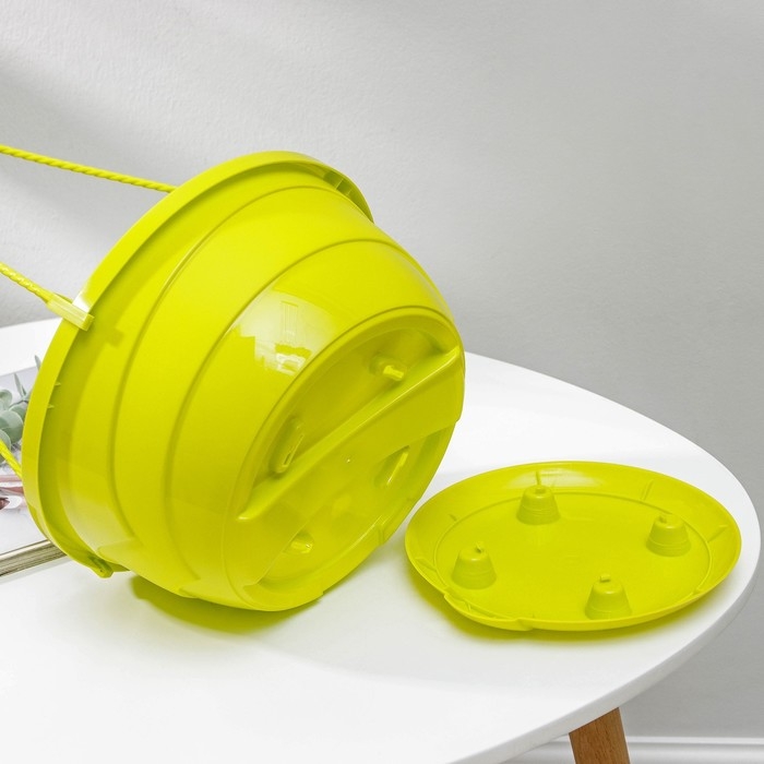 Кашпо для цветов подвесное с прикорневым поливом «Мальва», 4,7 л, цвет фисташковый Кашпо для цветов подвесное с прикорневым поливом «Мальва», 4,7 л, цвет фисташковый