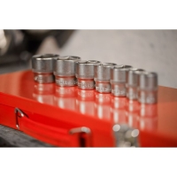 Набор инструментов в металлическом кейсе ТУНДРА, автомобильный, CrV, 1/2", 24 предмета Набор инструментов в металлическом кейсе ТУНДРА, автомобильный, CrV, 1/2", 24 предмета