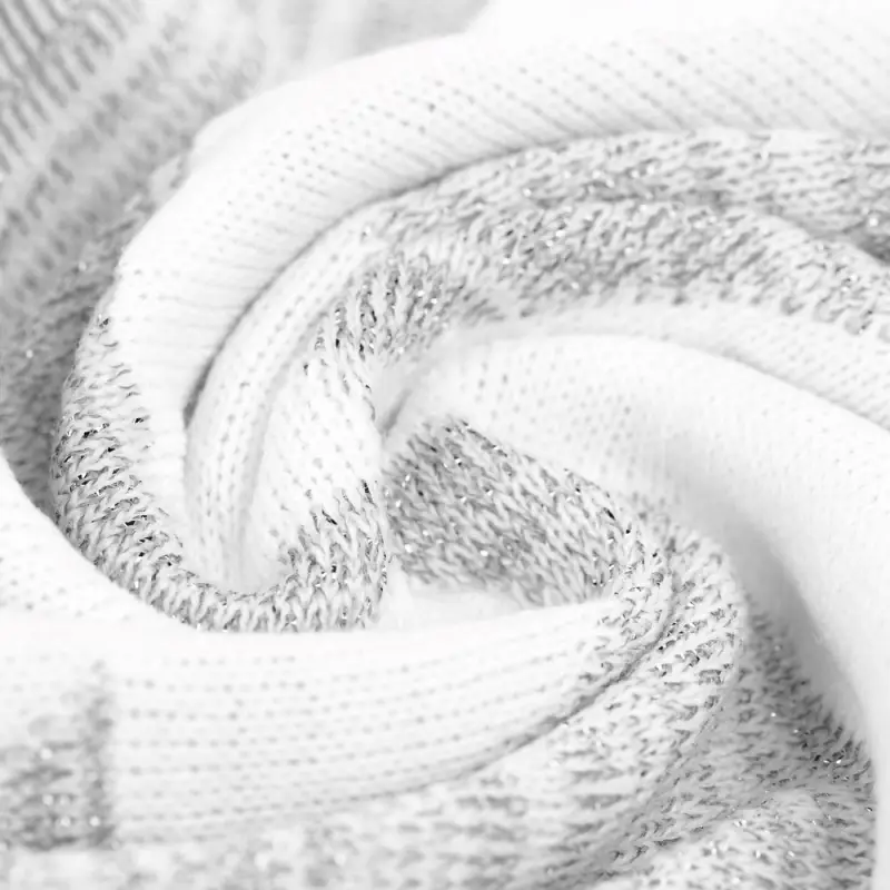 Плед &laquo;Танцующий лес&raquo;, белый с серебром