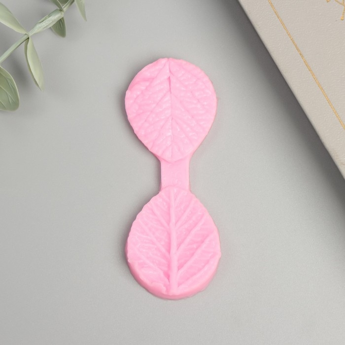 Молд силикон Молд силикон "Листочки" 2 предмета 0,8х9х3,5 см