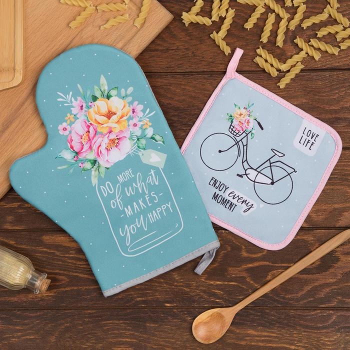 Набор кухонный &laquo;Цветочное настроение&raquo; варежка-прихватка 20х28см, прихватка 17х17см, 35% х/л,65%