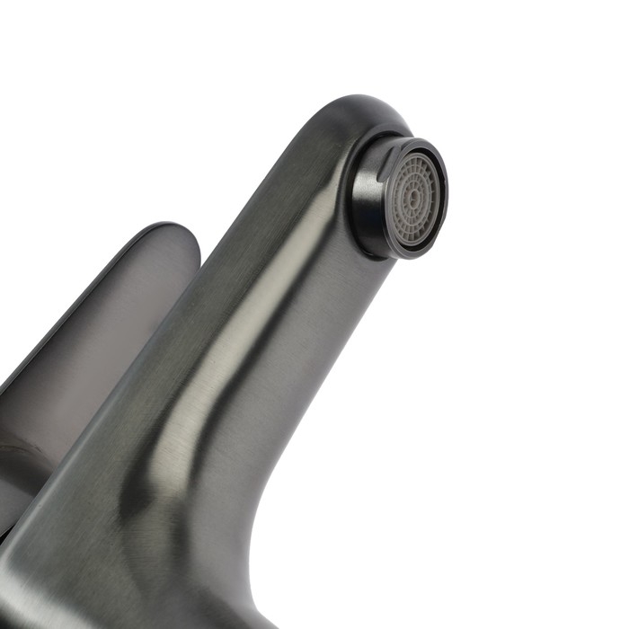 Смеситель для раковины ZEIN Z3768, однорычажный, высота излива 9.5 см, графит Смеситель для раковины ZEIN Z3768, однорычажный, высота излива 9.5 см, графит