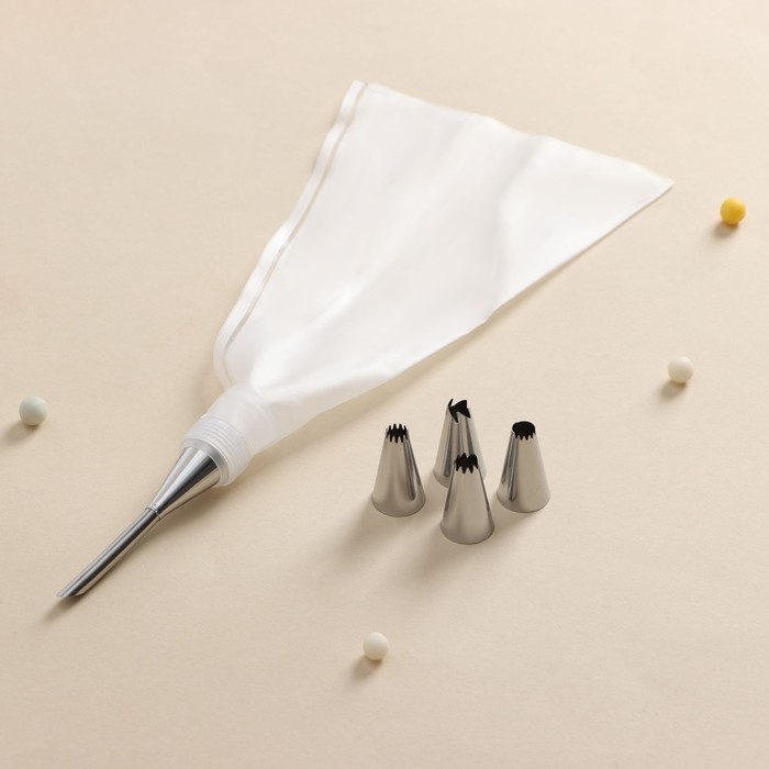 Набор кондитерский «Десертный», 7 предметов: мешок 22×12 см, насадки 5 шт d=1,7 см, адаптер Набор кондитерский «Десертный», 7 предметов: мешок 22×12 см, насадки 5 шт d=1,7 см, адаптер