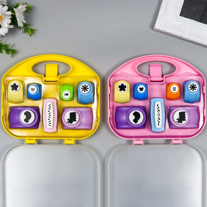 Набор фигурных дыроколов в сундучке (набор 7 шт) МИКС 17х19х4,5 см Набор фигурных дыроколов в сундучке (набор 7 шт) МИКС 17х19х4,5 см