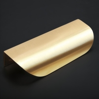 Ручка CAPPIO, м/о 96 мм, цвет матовое золото Ручка CAPPIO, м/о 96 мм, цвет матовое золото