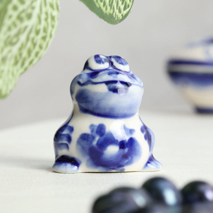 Сувенир &laquo;Лягушка&raquo;, гжель
