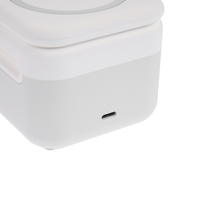 Беспроводное зарядное устройство 3 в 1 H31, 15 W, подсветка, Type-C, белая Беспроводное зарядное устройство 3 в 1 H31, 15 W, подсветка, Type-C, белая