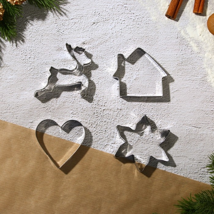 Новый год. Набор кондитерский &laquo;Рождество&raquo;, формы для печенья 4 шт, лопатка 1 шт