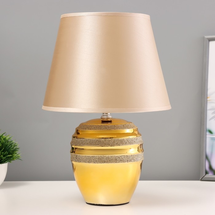 Настольная лампа Настольная лампа "Сервантос" Е14 40Вт золото 22х22х34см