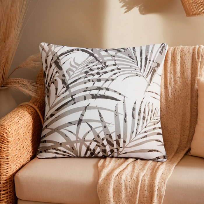 Наволочка декоративная 40х40 см,Tropics, цвет серый, 100% хлопок Наволочка декоративная 40х40 см,Tropics, цвет серый, 100% хлопок