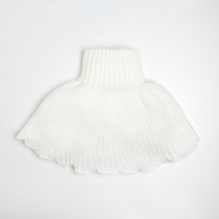 Шарф-манишка, цвет белый, размер L (8 лет)