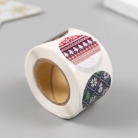 Наклейка бумага "Вязаная зима" d=2,5 см 252 шт в рулоне Наклейка бумага "Вязаная зима" d=2,5 см 252 шт в рулоне