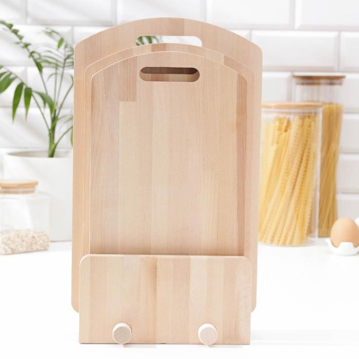Нaбор досок разделочных на подставке с ручкой Доляна, 3 шт: 35×22 см, 32×20 см, 31×18 см, массив берёзы Нaбор досок разделочных на подставке с ручкой Доляна, 3 шт: 35×22 см, 32×20 см, 31×18 см, массив берёзы