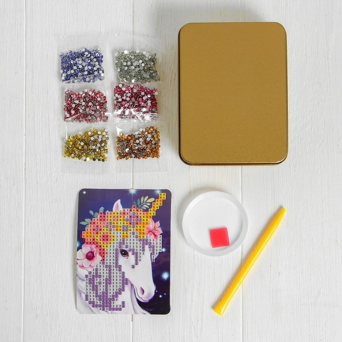 Алмазная мозаика на шкатулке с частичным заполнением для детей «Волшебный единорог», 8,5 х 11 см Алмазная мозаика на шкатулке с частичным заполнением для детей «Волшебный единорог», 8,5 х 11 см