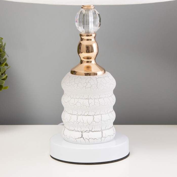 Лампа настольная 16138/1 E27 40Вт+LED подсветка бело-золотой 28х28х45 см RISALUX