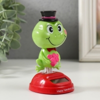 Маятник пластик от солнечной батареи "Лягушонок с букетом роз в цилиндре" 5,2х6,1х10,5 см Маятник пластик от солнечной батареи "Лягушонок с букетом роз в цилиндре" 5,2х6,1х10,5 см