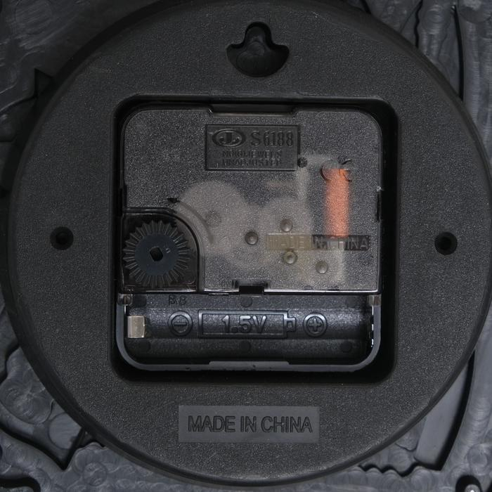 Часы настенные интерьерные большие "Инструменты", бесшумные, d-16 см, 37 х 37 см