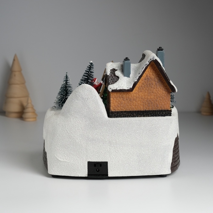 Сувенир пластик световой Сувенир пластик световой "Дед Мороз наряжает ёлочку" крутится 19,5х19,5х16 см