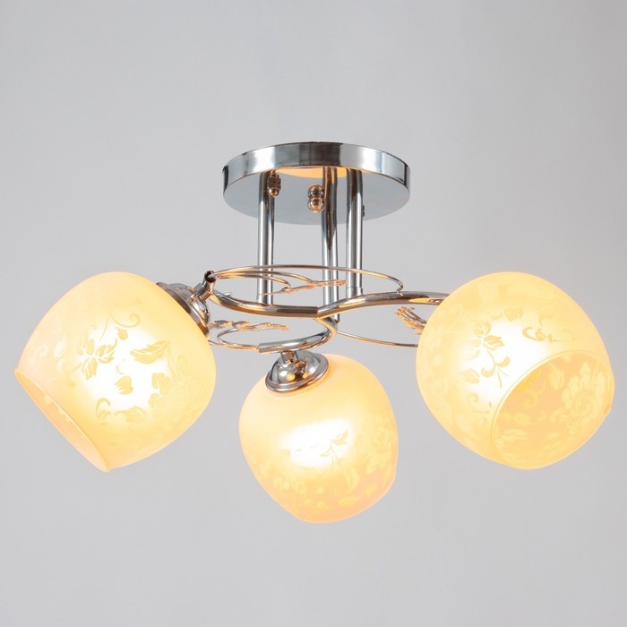 Люстра потолочная "Кураж" 3х40Вт Е27 Цвет: Серебро