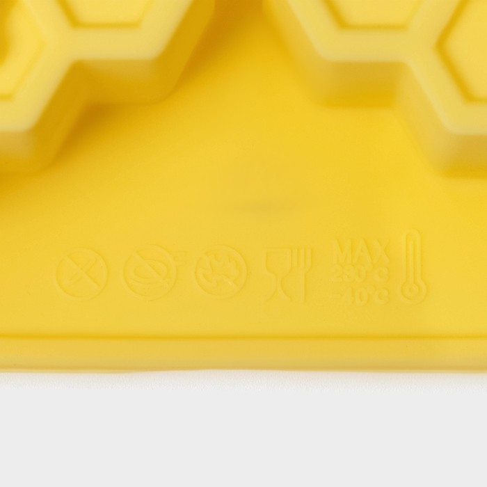 Форма для выпечки Доляна &laquo;Пчелиный рай&raquo;, силикон, 6 ячеек, 25,7&times;17,7&times;3 см, цвет жёлтый