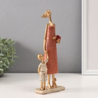 Сувенир полистоун "Мама с сыном с корзинкой цветов" красно-бордовый 5х9,8х24 см