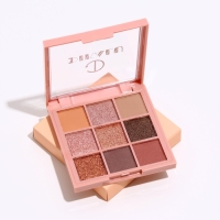 Палетка теней для век, 9 цветов Палетка теней для век, 9 цветов