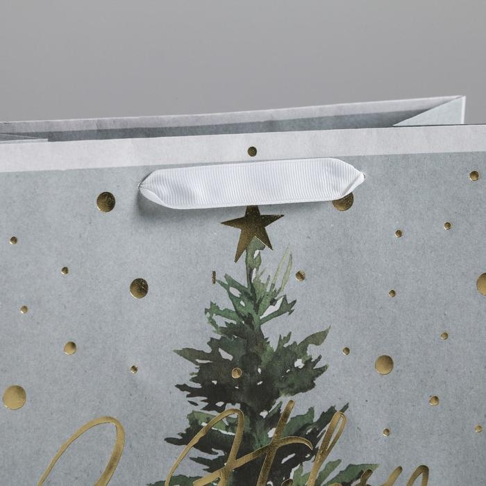 Пакет подарочный новогодний крафтовый вертикальный &laquo;Сказочная ёлочка&raquo;, ML 23 х 27 х 11.5 см, Новый год