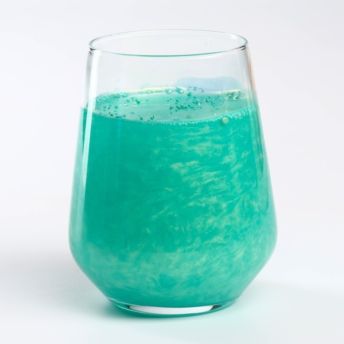 Глиттер кандурин «Зелёный» для десертов и напитков, водорастворимый, 5 г. Глиттер кандурин «Зелёный» для десертов и напитков, водорастворимый, 5 г.