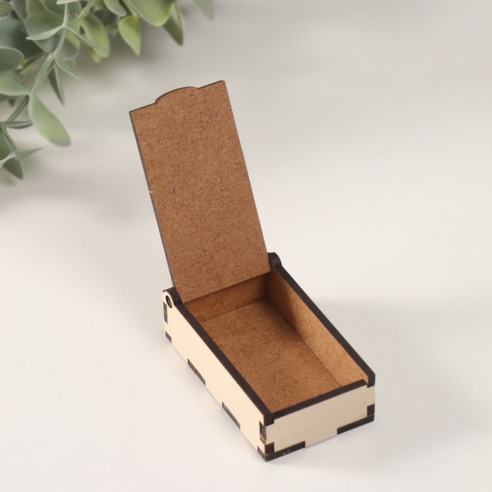 Шкатулка "Дерево с качелью" 7х4х2 см