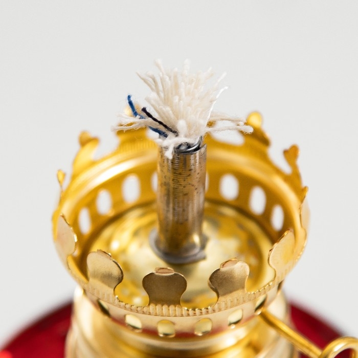 Керосиновая лампа красный 6х6х20 см RISALUX Керосиновая лампа красный 6х6х20 см RISALUX