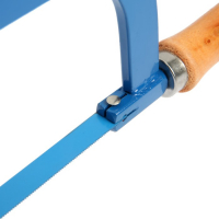 Ножовка по металлу ТУНДРА, деревянная ручка, два угла установки полотна, 300 мм Ножовка по металлу ТУНДРА, деревянная ручка, два угла установки полотна, 300 мм