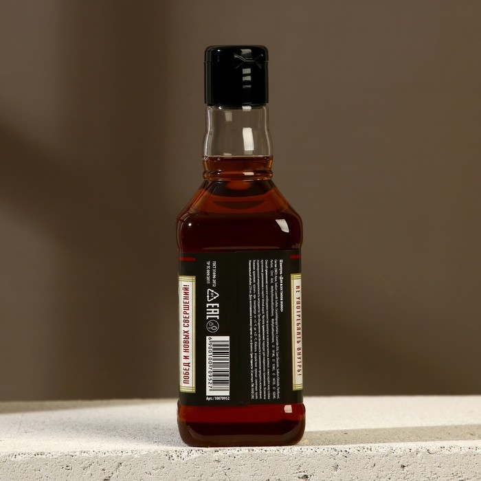 Шампунь для волос во флаконе виски &laquo;На удачу!&raquo;, 250 мл, аромат мужского парфюма, Новый Год