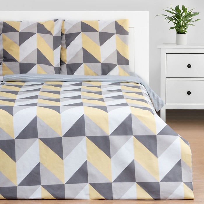 Постельное бельё Этель 2 сп Постельное бельё Этель 2 сп "Gold illusion" 175*215 см, 200*220 см, 70*70 см - 2 шт