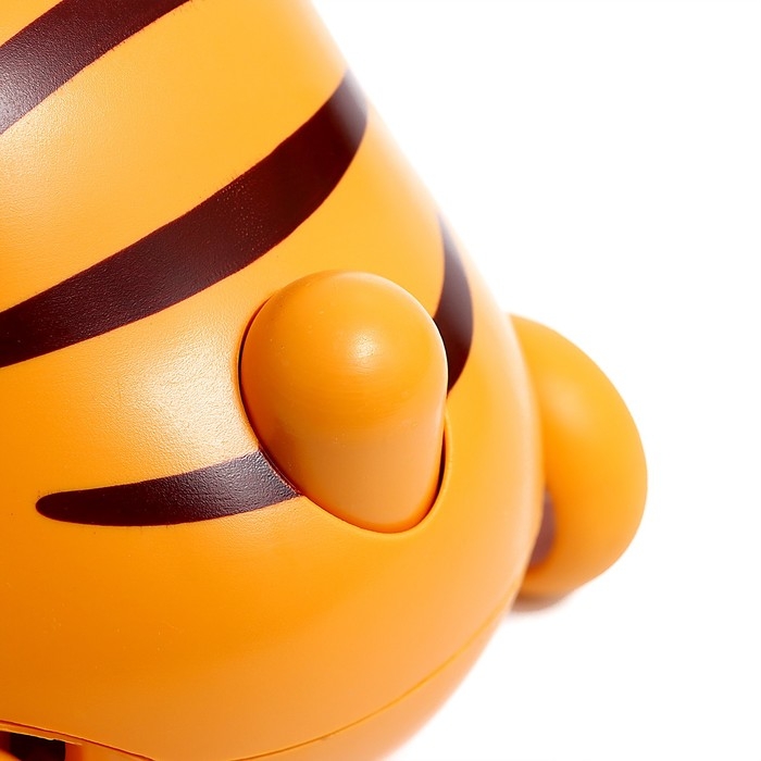 Машина инерционная &laquo;Тигрёнок&raquo;, с запуском, цвет оранжевый