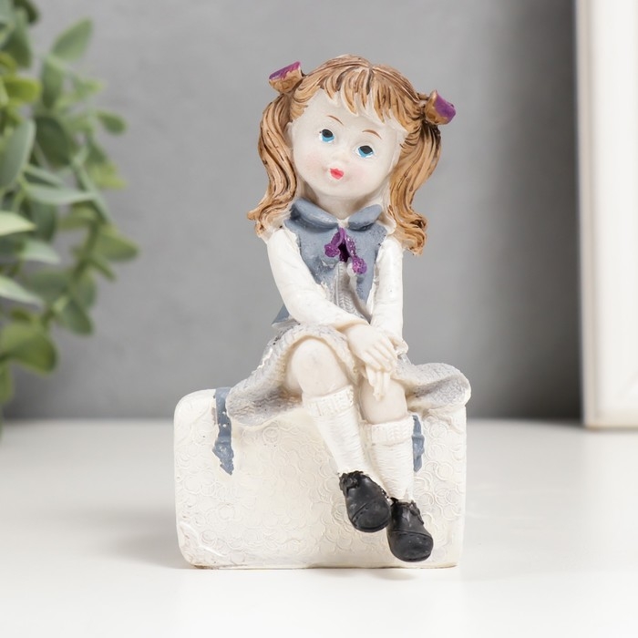 Сувенир полистоун Сувенир полистоун "Малышка на чемодане" МИКС 10,5х5,5х6 см