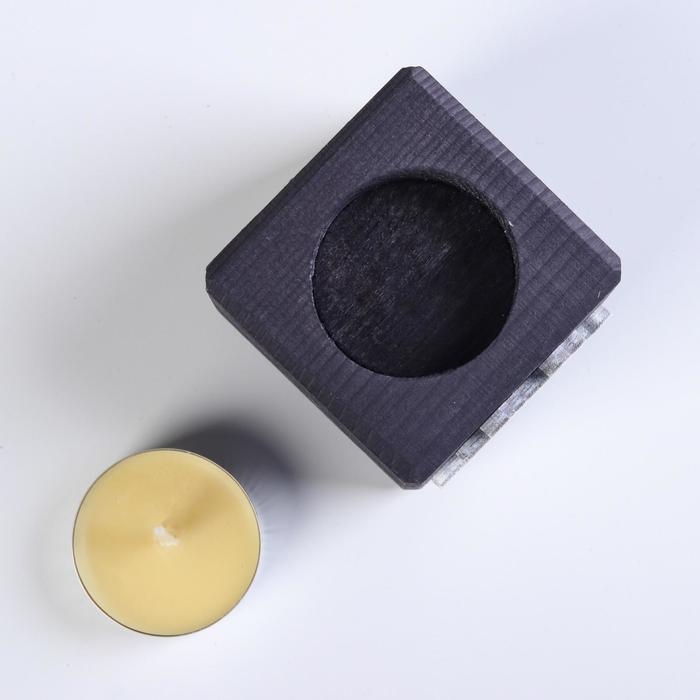 Свеча в деревянном подсвечнике Свеча в деревянном подсвечнике "Куб, Иероглифы. Долголетие", эбен, аромат манго