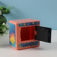 Копилка пластик "Сейф. Котик и драгоценности"  8,5х6х8,5см