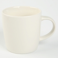 Набор для декора кружки полимерной глиной. Лепка на кружке &laquo;Полигональный енот&raquo;