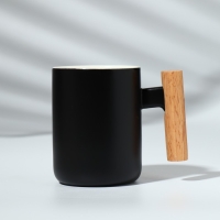 Кружка керамическая «Всегда есть время», 400 мл, цвет чёрный Кружка керамическая «Всегда есть время», 400 мл, цвет чёрный