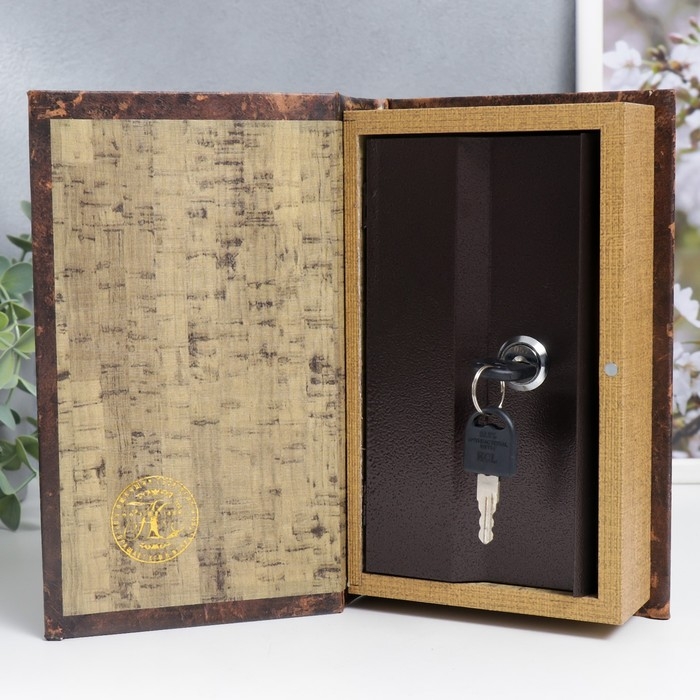 Сейф-книга дерево кожзам Сейф-книга дерево кожзам "Роман Л.Н Толстого - Анна Каренина" 21х13х5 см