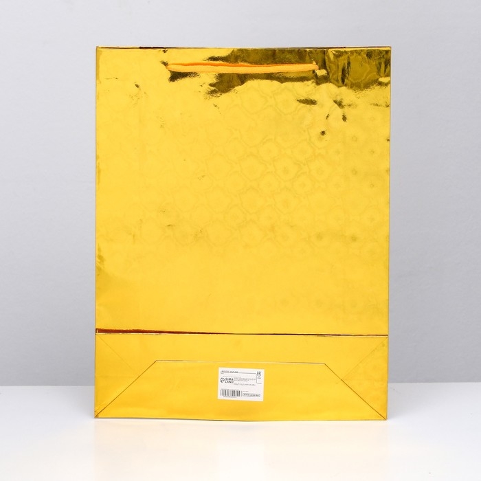 Новый год. Пакет подарочный, фольгированный, Новый год. Пакет подарочный, фольгированный, "Золото" 34 Х 26 Х 8 см.