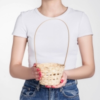 Корзина плетёная, бамбук, натуральный цвет, (цилиндр), средняя Корзина плетёная, бамбук, натуральный цвет, (цилиндр), средняя