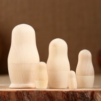 Заготовка для творчества "Матрешка" под роспись, 5-ти кукольная, дерево, 11х5,5х5,5см Заготовка для творчества "Матрешка" под роспись, 5-ти кукольная, дерево, 11х5,5х5,5см