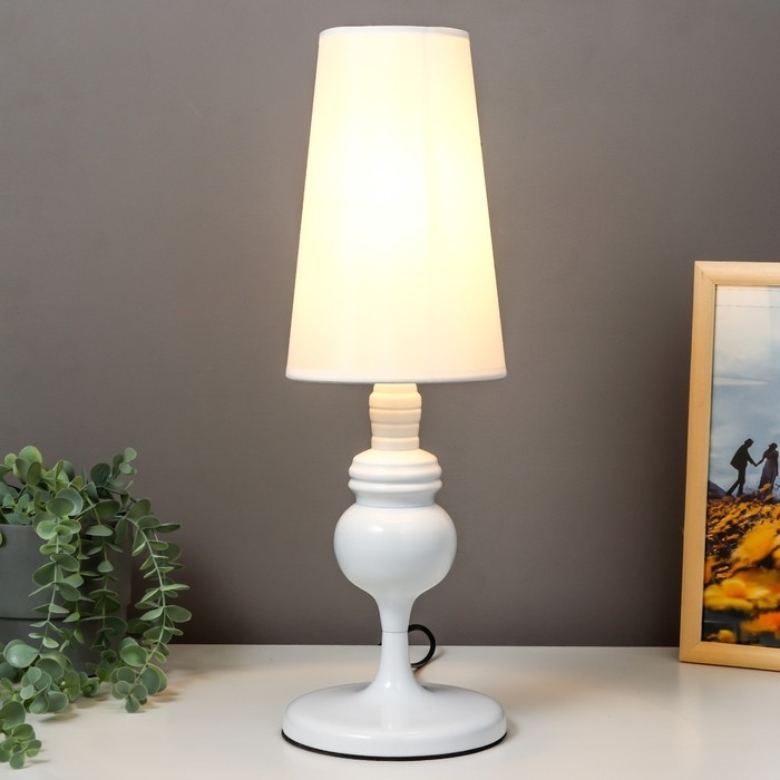 Настольная лампа "Жардин" Е27 40Вт белый 15х47 см RISALUX